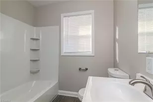 936 Rock Spring Dr, Winston-Salem, NC 27105 - Photo 9