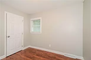 1278 Millerwood Dr, Winston-Salem, NC 27106 - Photo 9