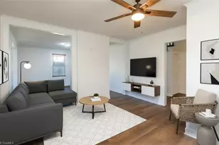 301 Brown St, Thomasville, NC 27360 - Photo 11