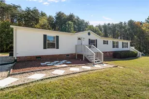 138 Wallin Rd, Reidsville, NC 27320 - Photo 3