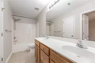 4551 Cross Ridge Ln, Greensboro, NC 27410 - Photo 15