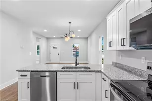 1103 Pegram Ave, High Point, NC 27263 - Photo 15