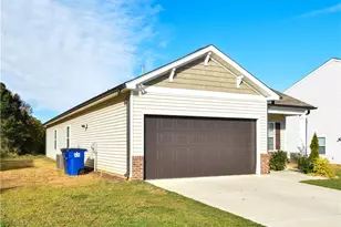 1548 Ever Spg Dr, Winston-Salem, NC 27103 - Photo 7