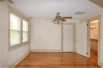 2036 1st Avenue SW, Hickory, NC 28602 - Photo 21