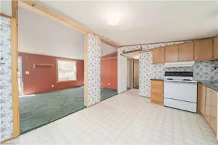 203 Carson Trl, Winston-Salem, NC 27107 - Photo 7