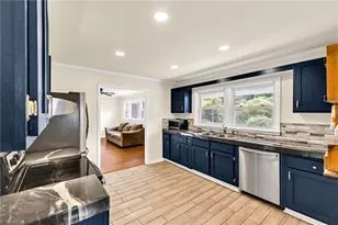 358 Dogget Rd, West Jefferson, NC 28694 - Photo 11