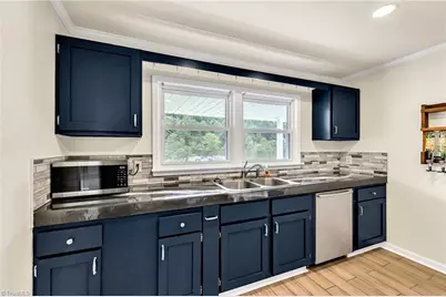 358 Dogget Road, West Jefferson, NC 28694 - Photo 13