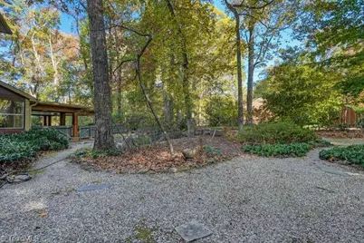 4604 Starmount Drive, Greensboro, NC 27410 - Photo 11