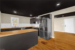 1110 Magnolia St, Winston-Salem, NC 27103 - Photo 9