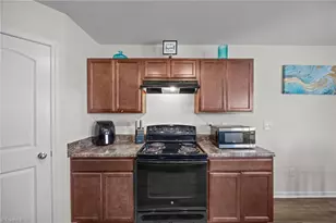 1108 Aster Way, Burlington, NC 27215 - Photo 23