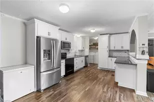 189 Panther Ln, Thomasville, NC 27360 - Photo 5