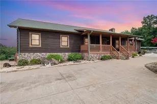 300 Tom Hunter Rd, Pilot Mountain, NC 27041 - Photo 47