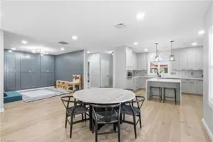 4228 Starmount Dr, Greensboro, NC 27410 - Photo 13