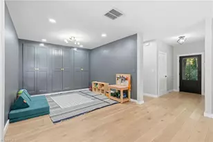 4228 Starmount Dr, Greensboro, NC 27410 - Photo 11