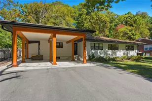 4228 Starmount Dr, Greensboro, NC 27410 - Photo 3