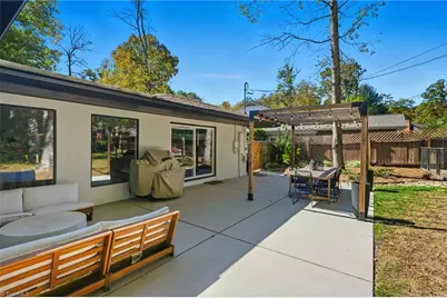 4228 Starmount Drive, Greensboro, NC 27410 - Photo 43