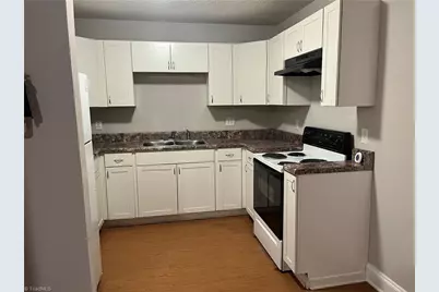 1303A E Green Drive, High Point, NC 27260 - Photo 9