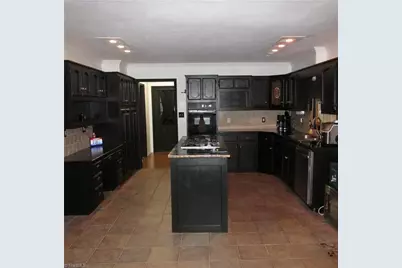 6235 Selwyck Lane, Kernersville, NC 27284 - Photo 9