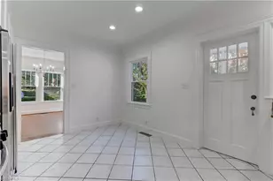 207 S Tremont Dr, Greensboro, NC 27403 - Photo 27