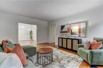 207 S Tremont Drive, Greensboro, NC 27403 - Photo 7