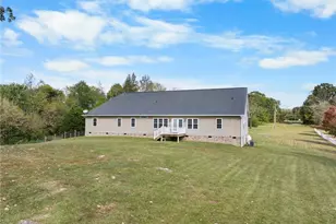 373 Luna Ln, Clemmons, NC 27012 - Photo 7