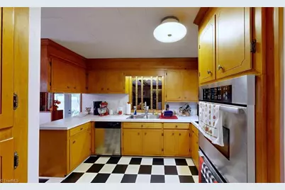 2788 Fuller Mill Road N, Thomasville, NC 27360 - Photo 23