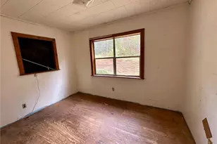 375 Ed Nixon Rd, Thurmond, NC 28683 - Photo 21