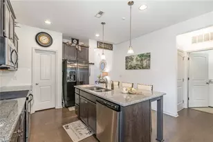 411 Mockingbird Ln, Mebane, NC 27302 - Photo 11