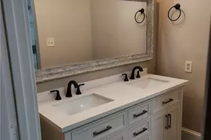 401 N Mendenhall St, Greensboro, NC 27401 - Photo 13