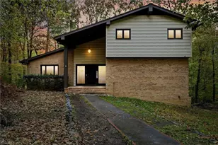 4507 Trailwood Dr, Greensboro, NC 27407 - Photo 1