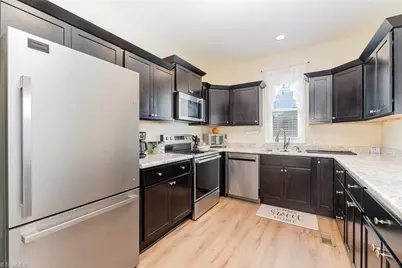 1514 Kingsway Drive, High Point, NC 27260 - Photo 11