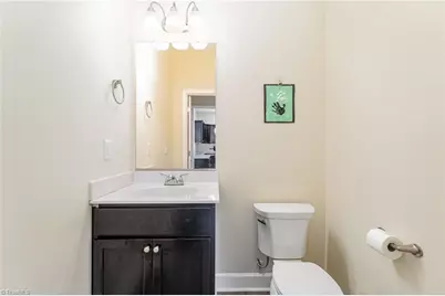 1514 Kingsway Drive, High Point, NC 27260 - Photo 13