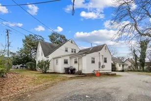 904 Merritt Dr, Greensboro, NC 27407 - Photo 9