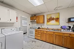 909 Watkins St, Greensboro, NC 27407 - Photo 3