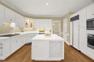 1902 Rockglen Ln, Greensboro, NC 27410 - Photo 11