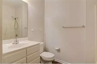 3005 Greystone Point #C, Greensboro, NC 27410 - Photo 29