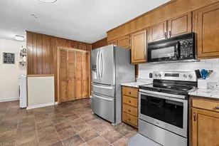 7025 Tree Hollow Rd, Thomasville, NC 27360 - Photo 15