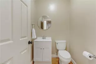 203 W Stonebury Ct, Reidsville, NC 27320 - Photo 13