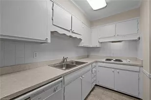 2407 Four Seasons Blvd, Greensboro, NC 27407 - Photo 23