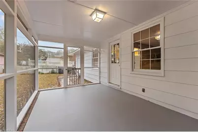 2407 Four Seasons Boulevard, Greensboro, NC 27407 - Photo 31