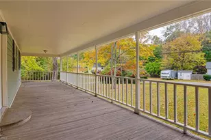 2206 Glenside Dr, Greensboro, NC 27405 - Photo 3