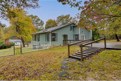 2206 Glenside Drive, Greensboro, NC 27405 - Photo 35