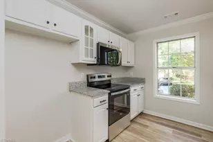 2663 Cottage Pl, Greensboro, NC 27455 - Photo 3