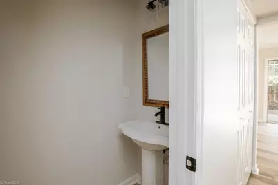 2663 Cottage Place, Greensboro, NC 27455 - Photo 7