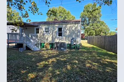 102 W Parker Street, Graham, NC 27253 - Photo 3