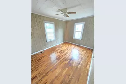 102 W Parker Street, Graham, NC 27253 - Photo 5