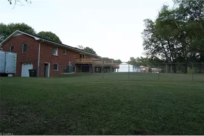 312 Foxcroft Drive, Lexington, NC 27292 - Photo 3