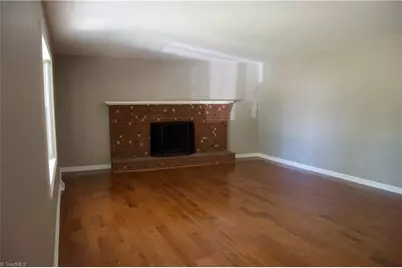 312 Foxcroft Drive, Lexington, NC 27292 - Photo 7