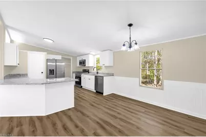 215 Mosley Loop, Madison, NC 27025 - Photo 7