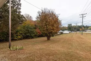 232 Joe Moore Rd, Thomasville, NC 27360 - Photo 19